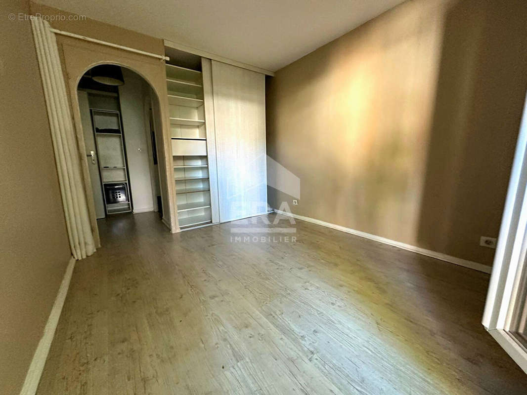 Appartement à VENCE