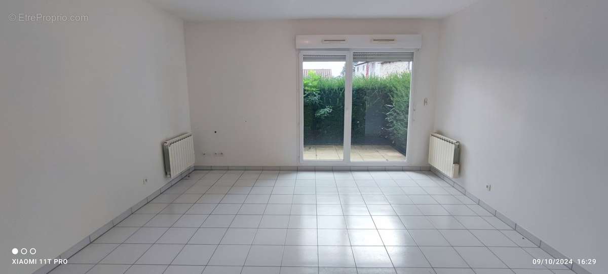 Appartement à VONNAS