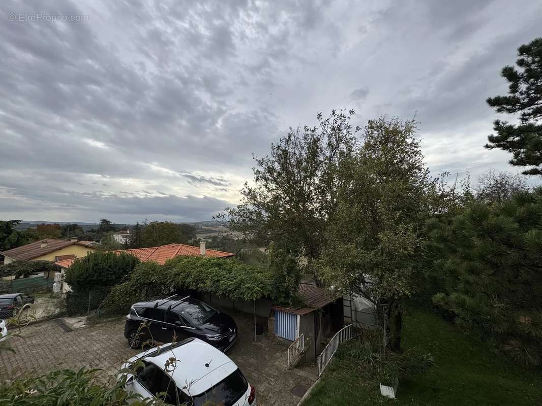 Maison à CHUZELLES