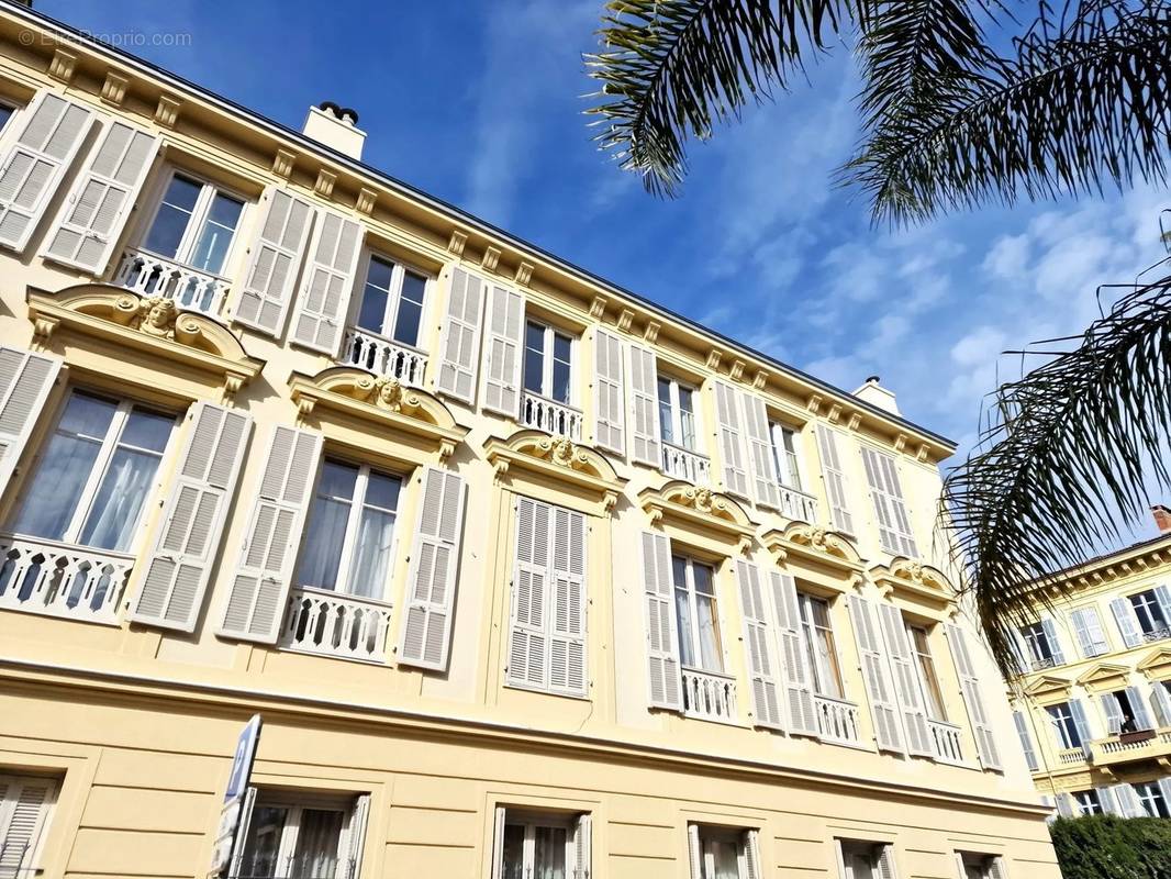 Appartement à NICE