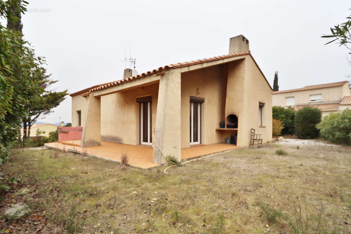 Maison à SALLES-D&#039;AUDE