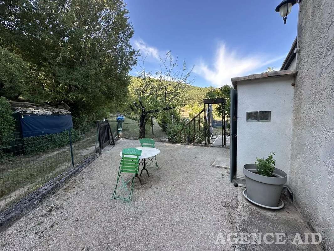 Maison à CUGES-LES-PINS