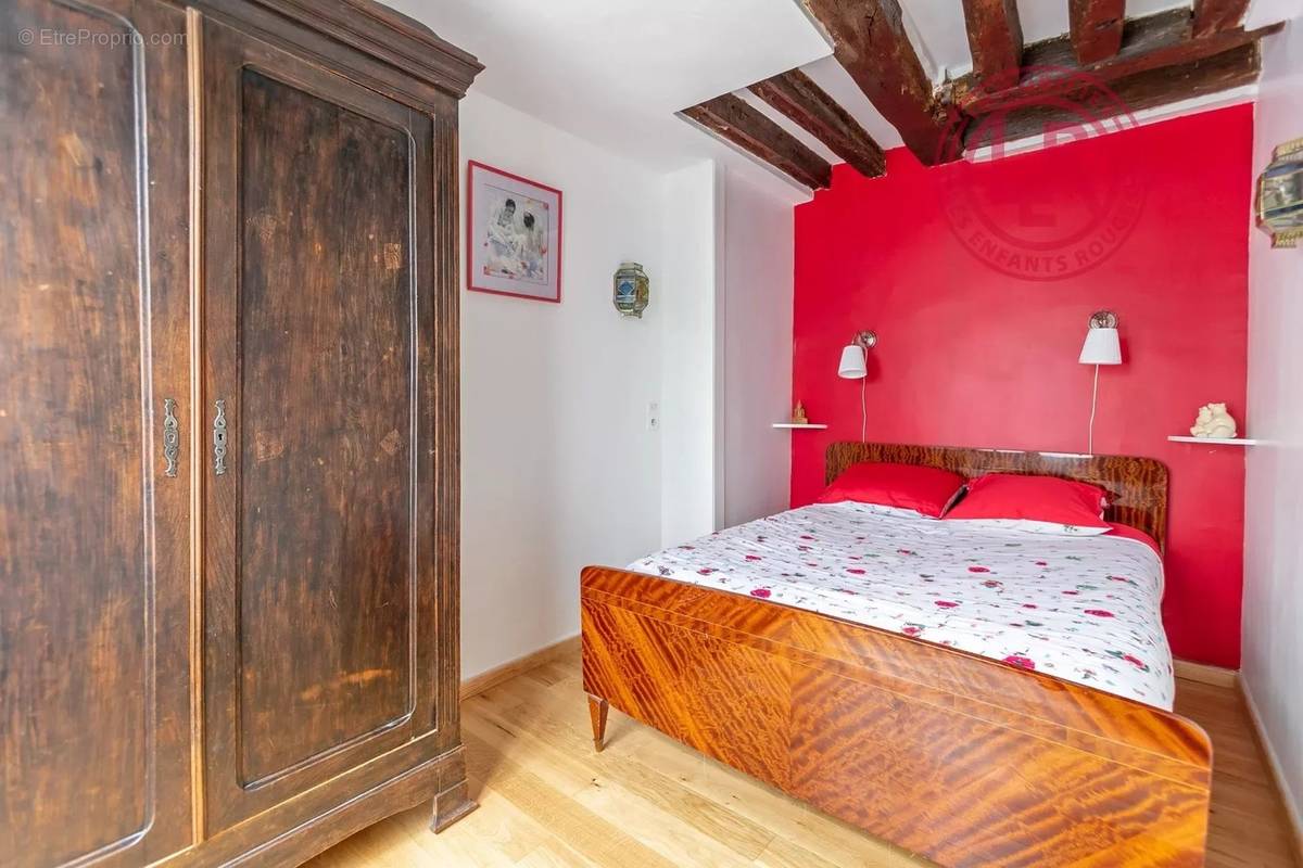 Appartement à PARIS-4E