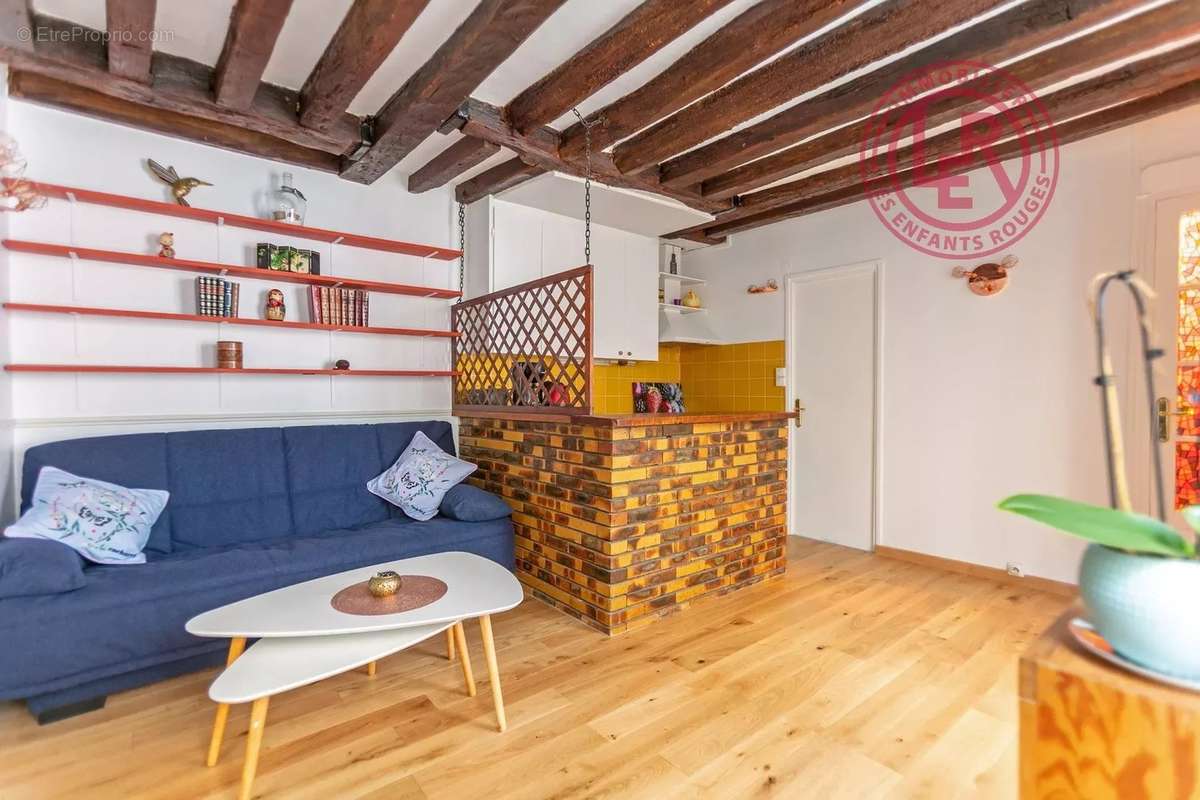 Appartement à PARIS-4E