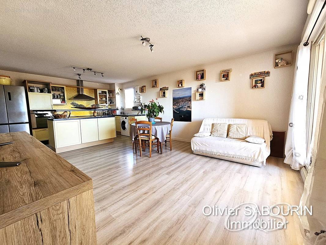 Appartement à FREJUS