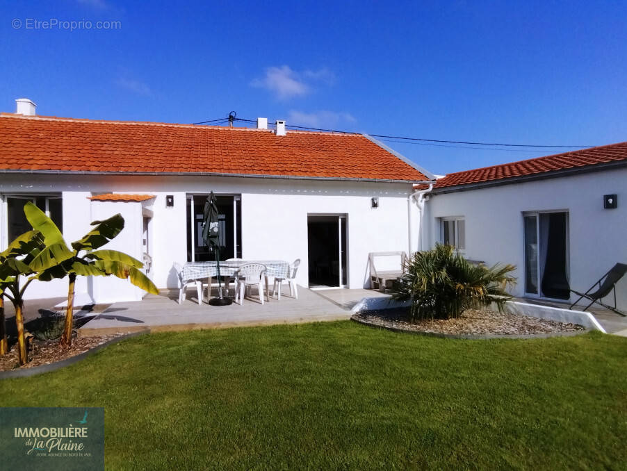 Maison à LA PLAINE-SUR-MER