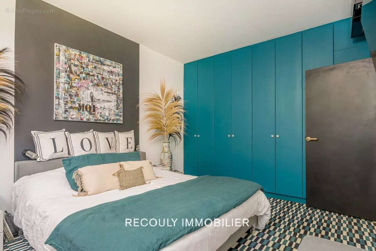 Appartement à MARSEILLE-7E