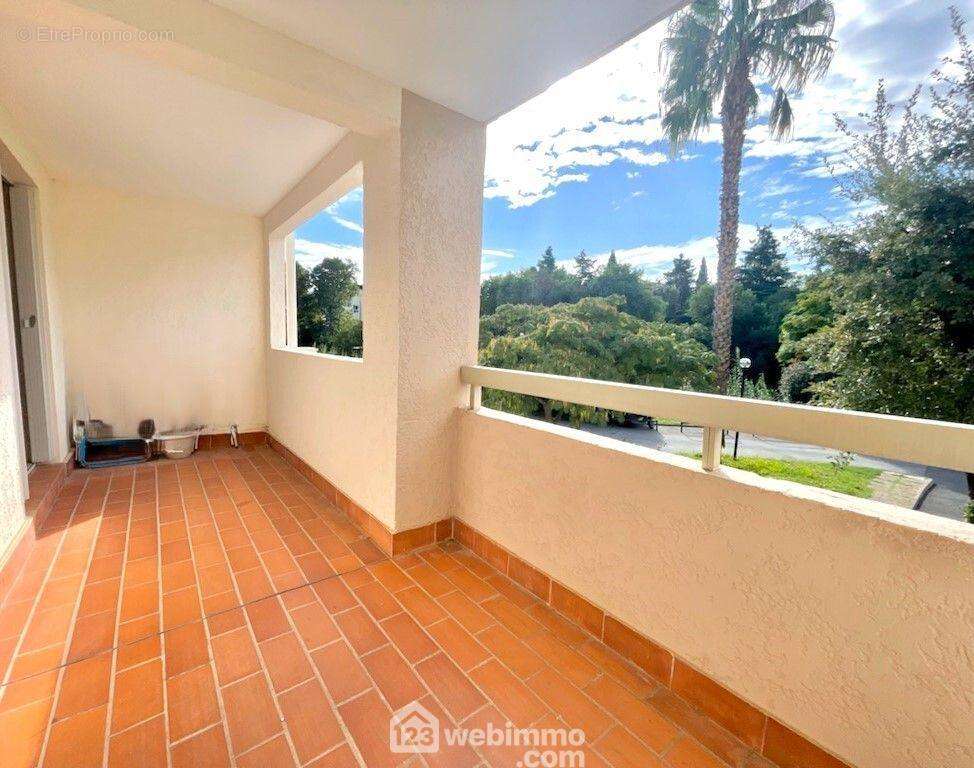 Grande Terrasse de 12m2 - Appartement à SAINTE-MAXIME