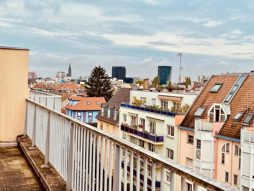   - Appartement à STRASBOURG