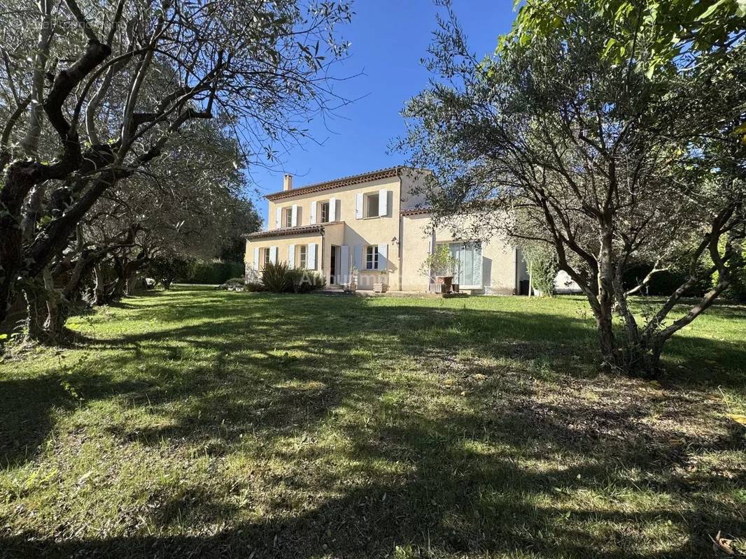 Maison à MANOSQUE