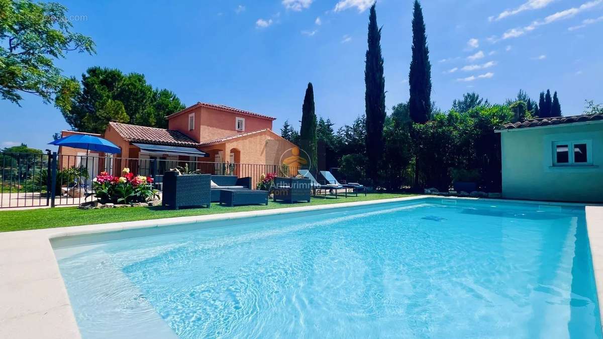 Maison à NIMES