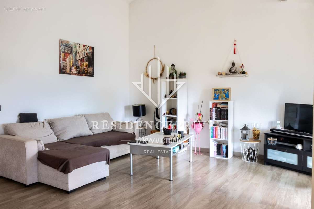 Appartement à HYERES