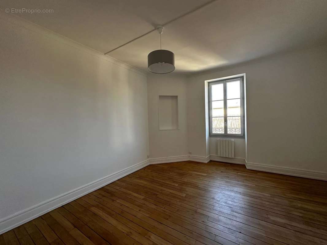 Appartement à LONS-LE-SAUNIER