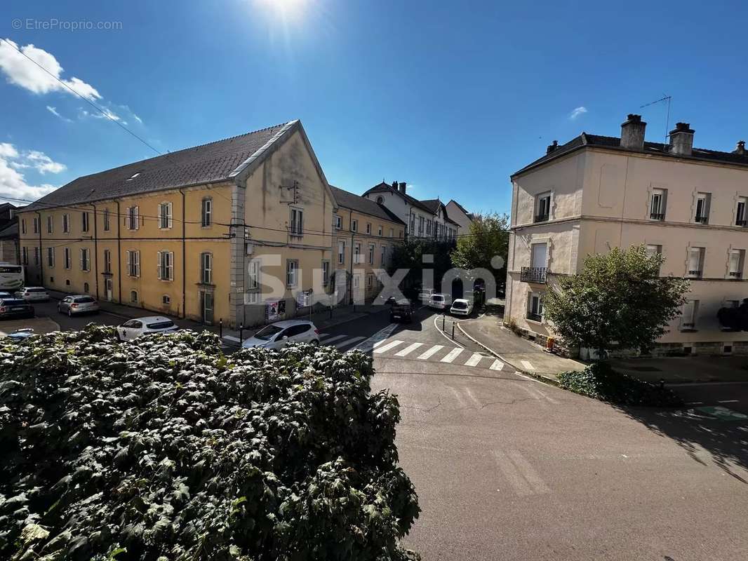 Appartement à LONS-LE-SAUNIER