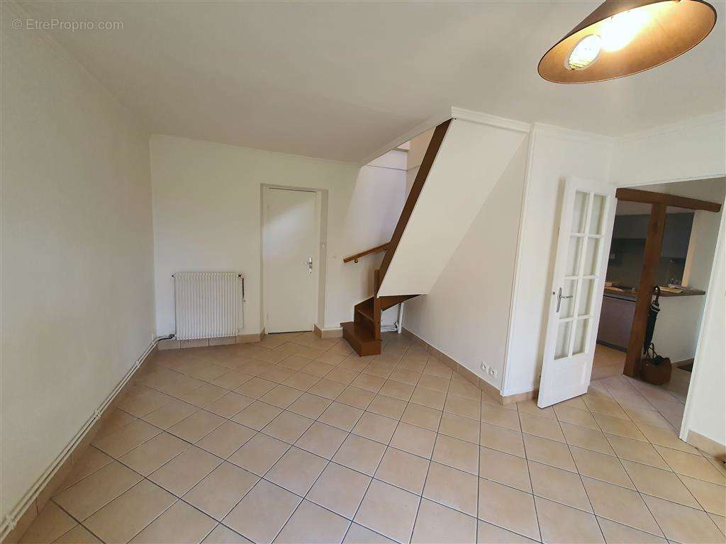 Appartement à CHAMPIGNY-SUR-MARNE