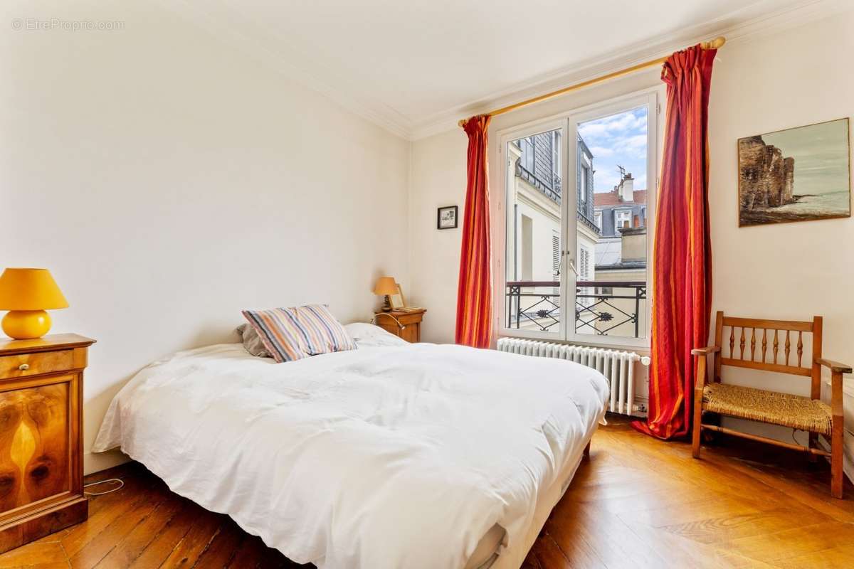 Appartement à PARIS-5E