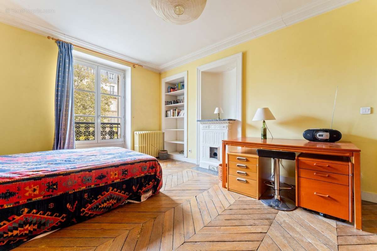 Appartement à PARIS-5E