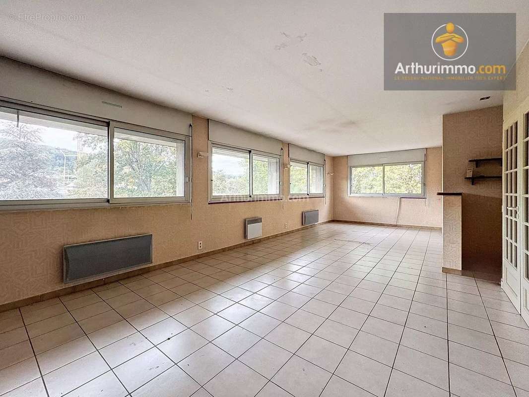 Appartement à BOURGOIN-JALLIEU