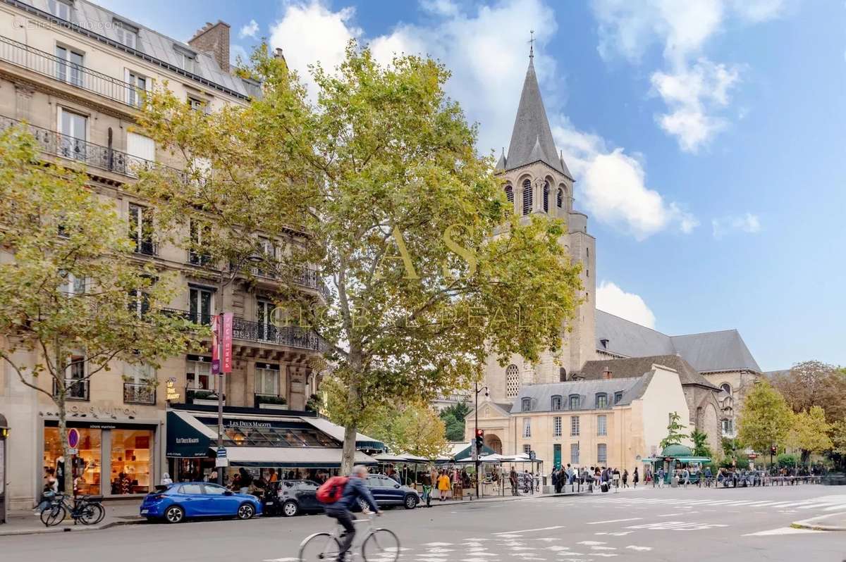 Appartement à PARIS-6E