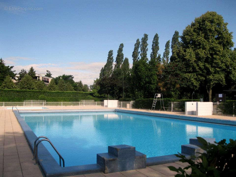 Appartement à FONTENAY-LE-FLEURY