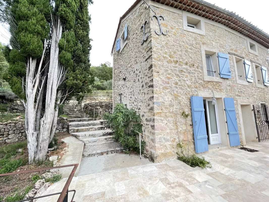 Maison à FAYENCE