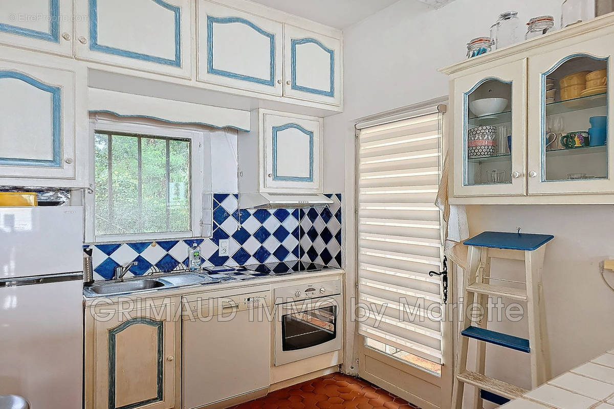 Appartement à GRIMAUD