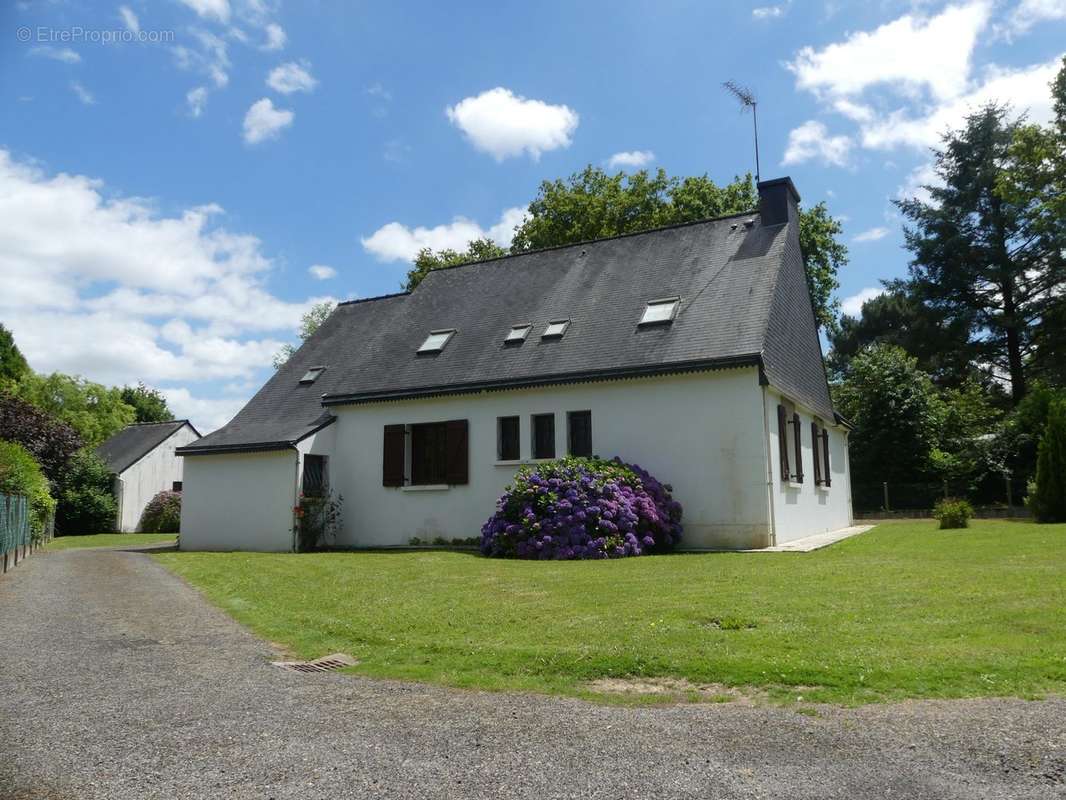 Maison à SAINT-VINCENT-SUR-OUST