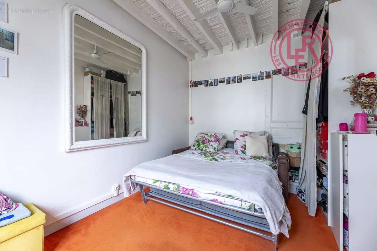 Appartement à PARIS-6E