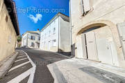 Maison à SAINT-SATURNIN-LES-AVIGNON