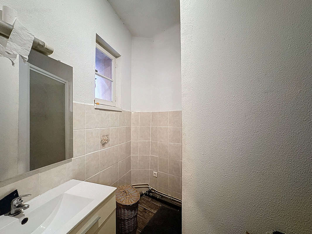 Appartement à MARSEILLE-2E