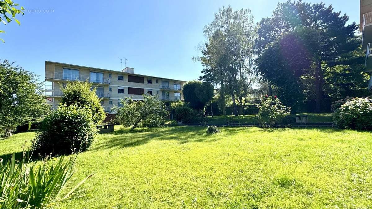 Appartement à LE RAINCY