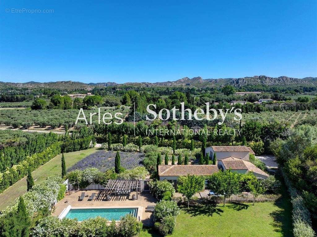 Maison à MAUSSANE-LES-ALPILLES