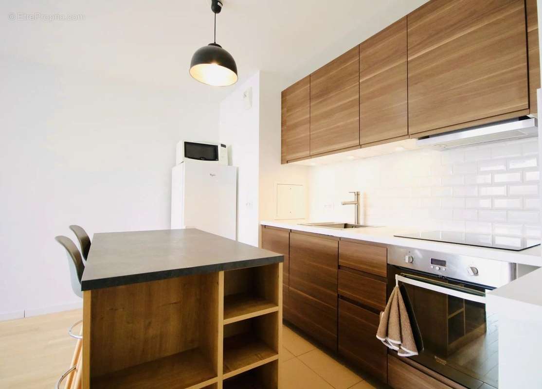 Appartement à IVRY-SUR-SEINE