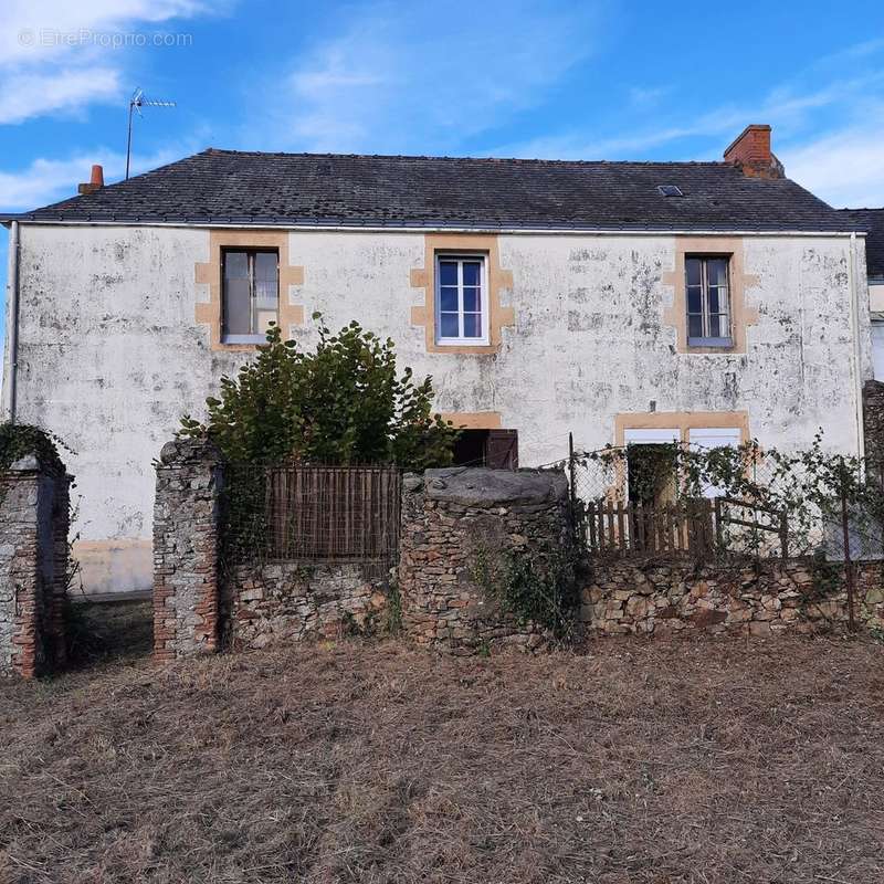 Maison à CORDEMAIS