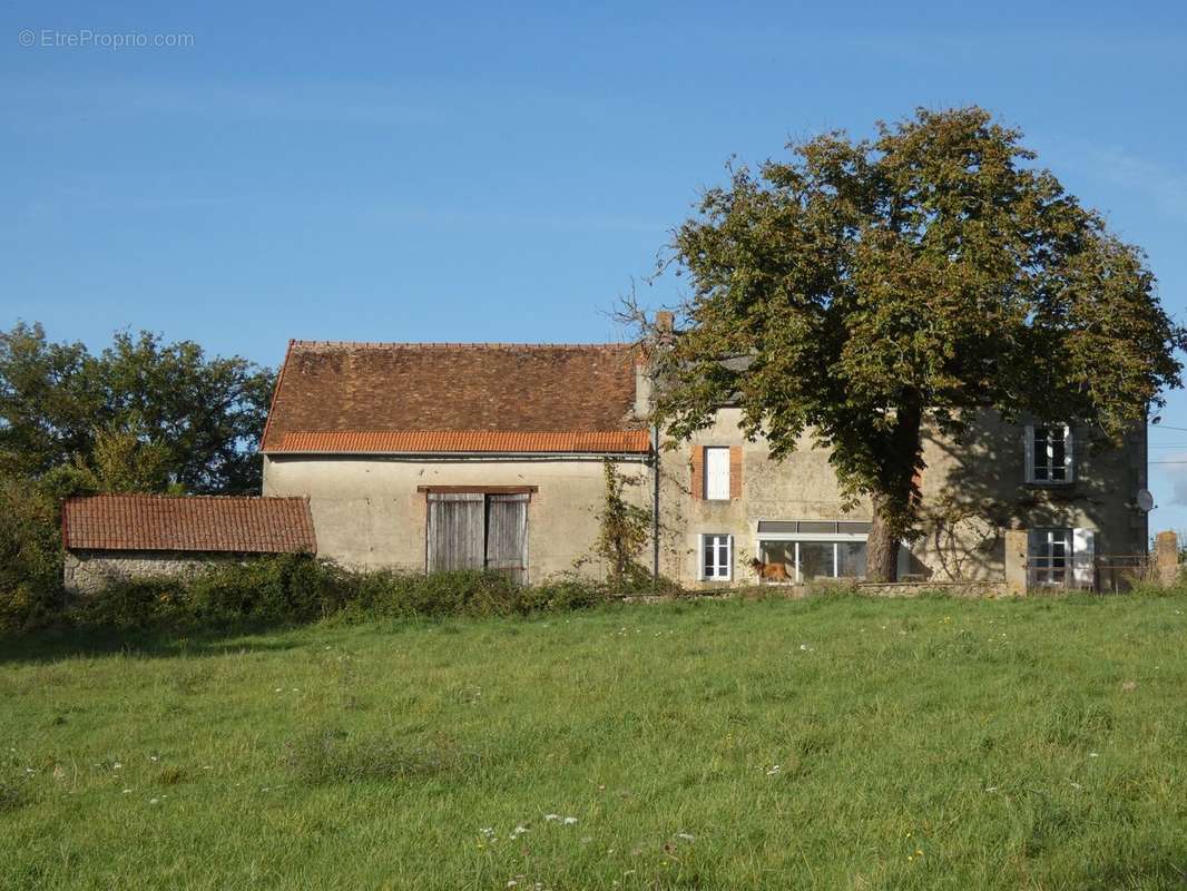 Maison à GOUZON