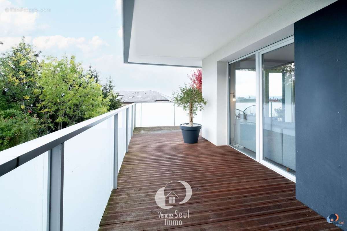 Appartement à EVIAN-LES-BAINS