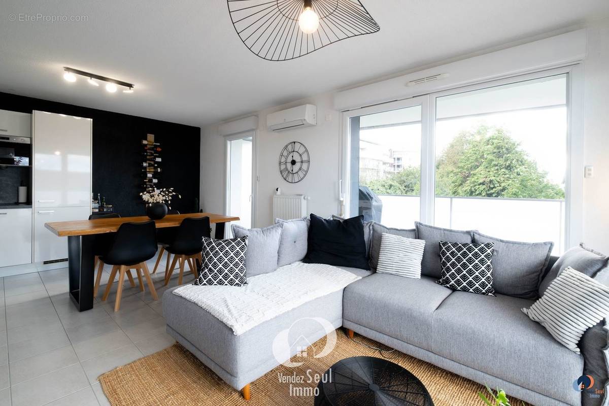 Appartement à EVIAN-LES-BAINS