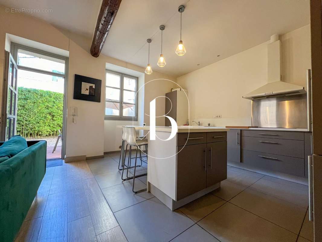 Appartement à UZES