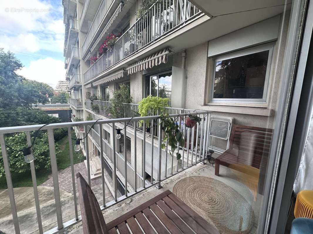 Appartement à PARIS-12E