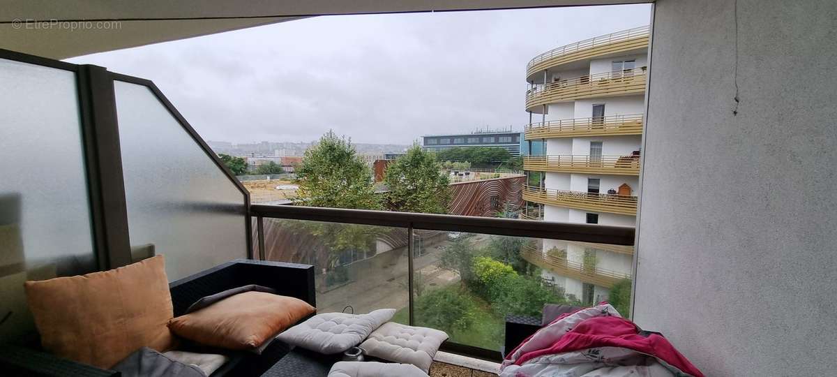 Appartement à ISSY-LES-MOULINEAUX