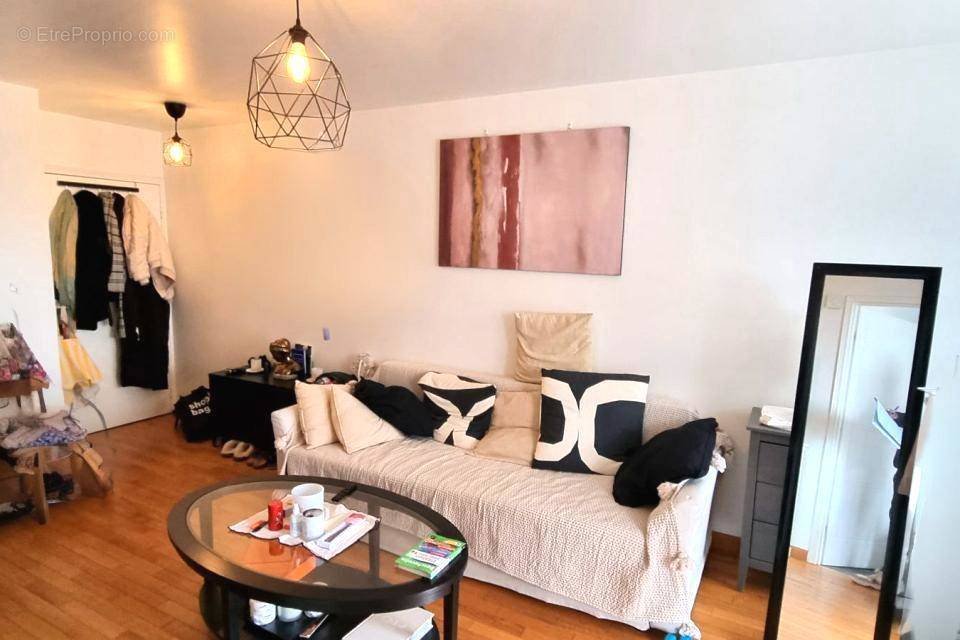 Appartement à ISSY-LES-MOULINEAUX