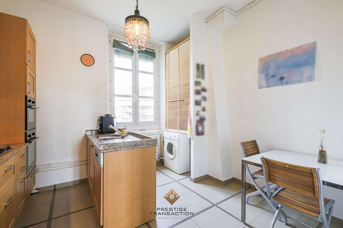 Appartement à GRENOBLE