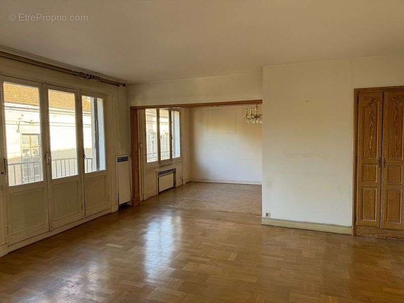 Appartement à SENS