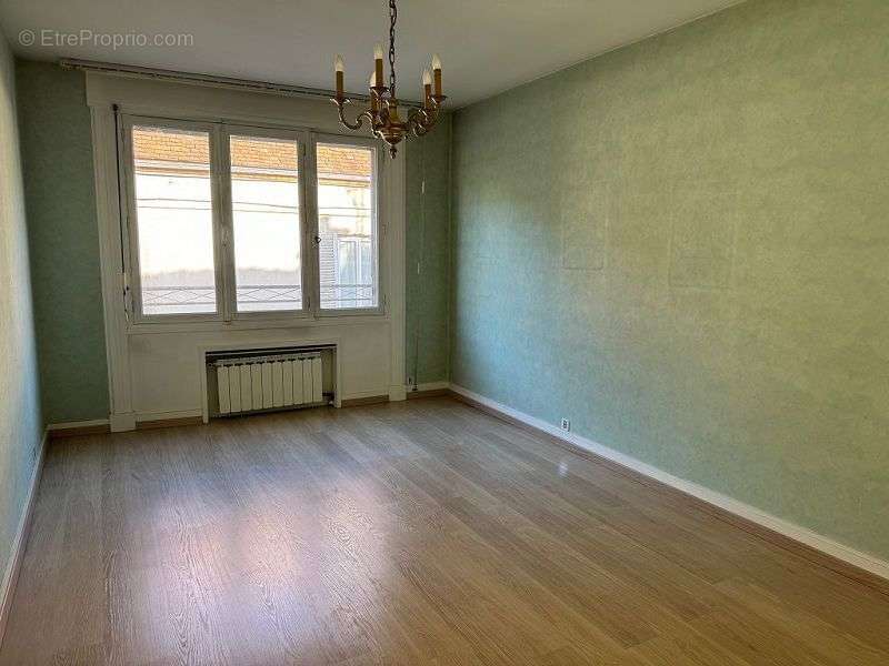 Appartement à SENS