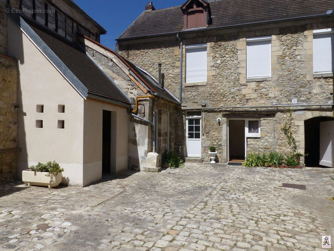 Appartement à CLERMONT