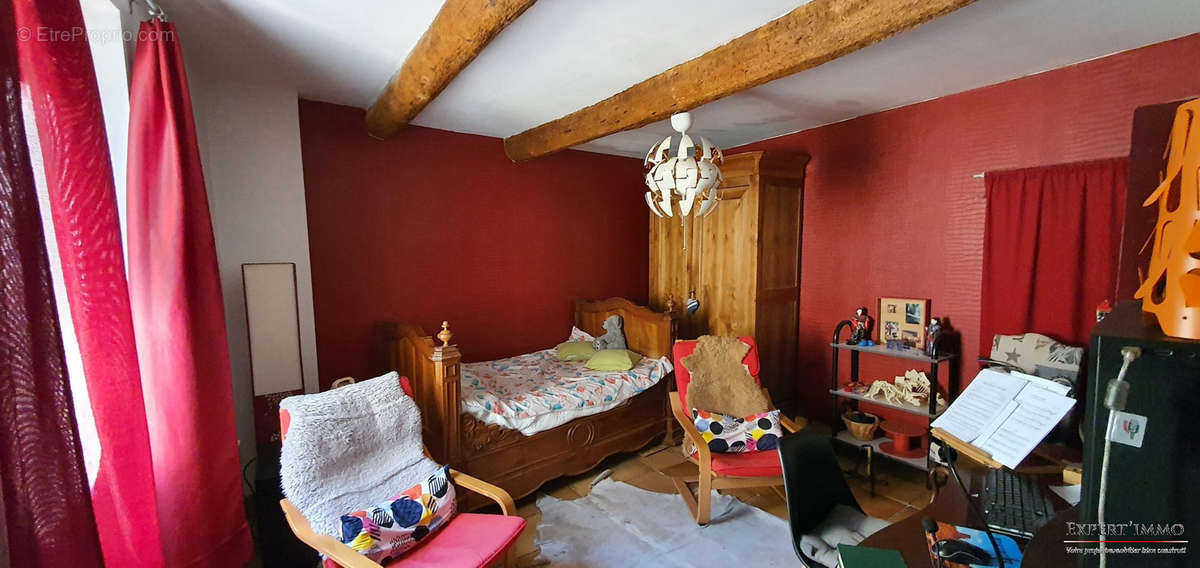 Appartement à OLLIOULES