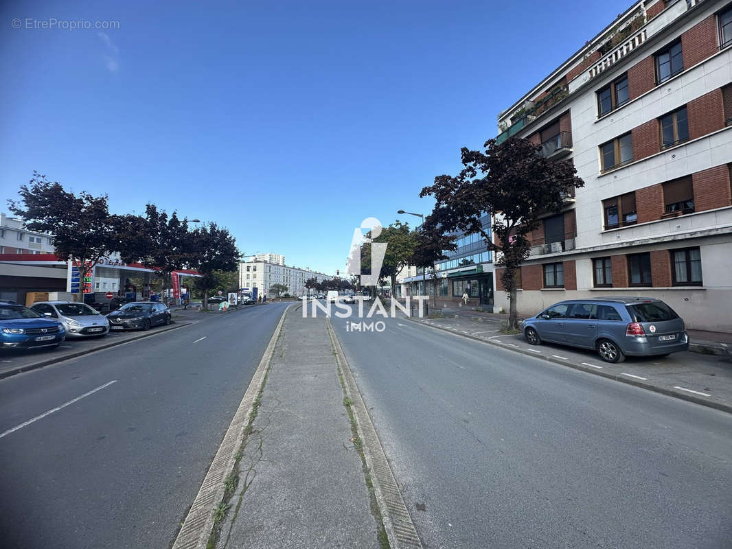 Parking à CRETEIL