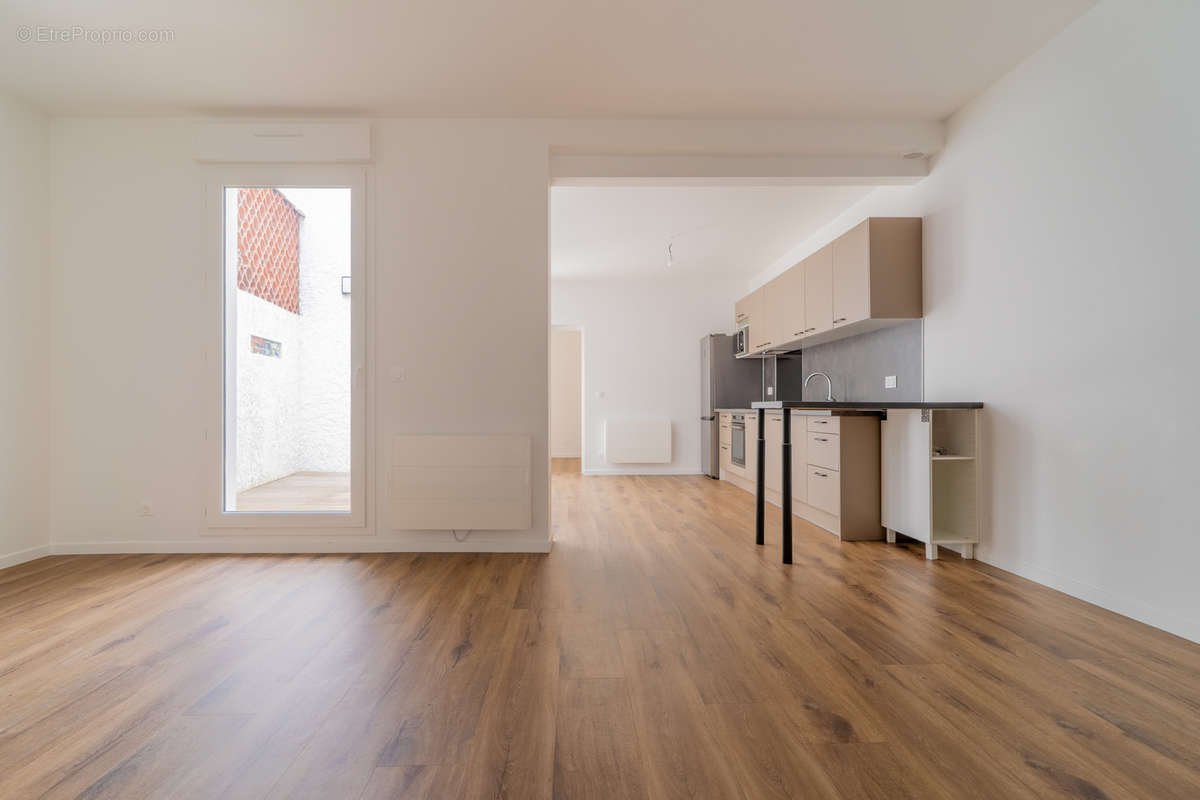 Appartement à BORDEAUX