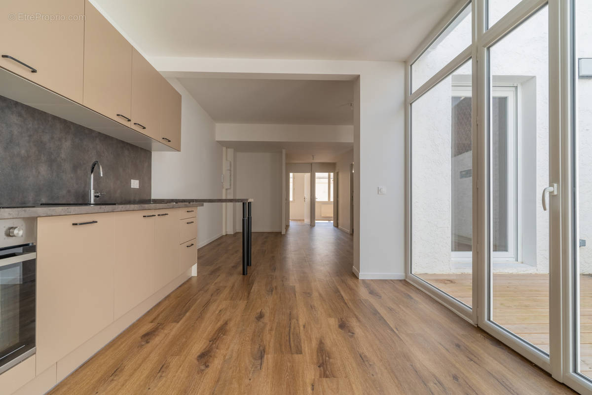 Appartement à BORDEAUX