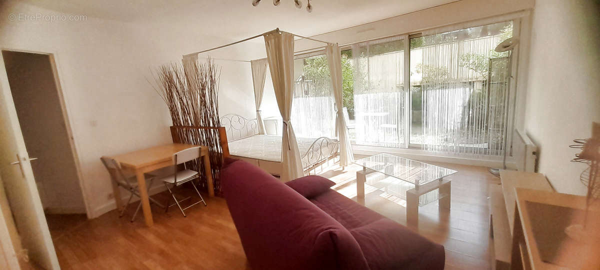 Appartement à EVIAN-LES-BAINS